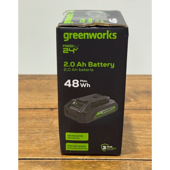 GREENWORKS Powerall 24v 2.0 Ah Battery USB Port Design - Picture 4 of 12